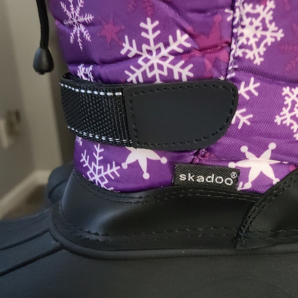 Skadoo kids winter boots size 1 - Picture 3 of 5